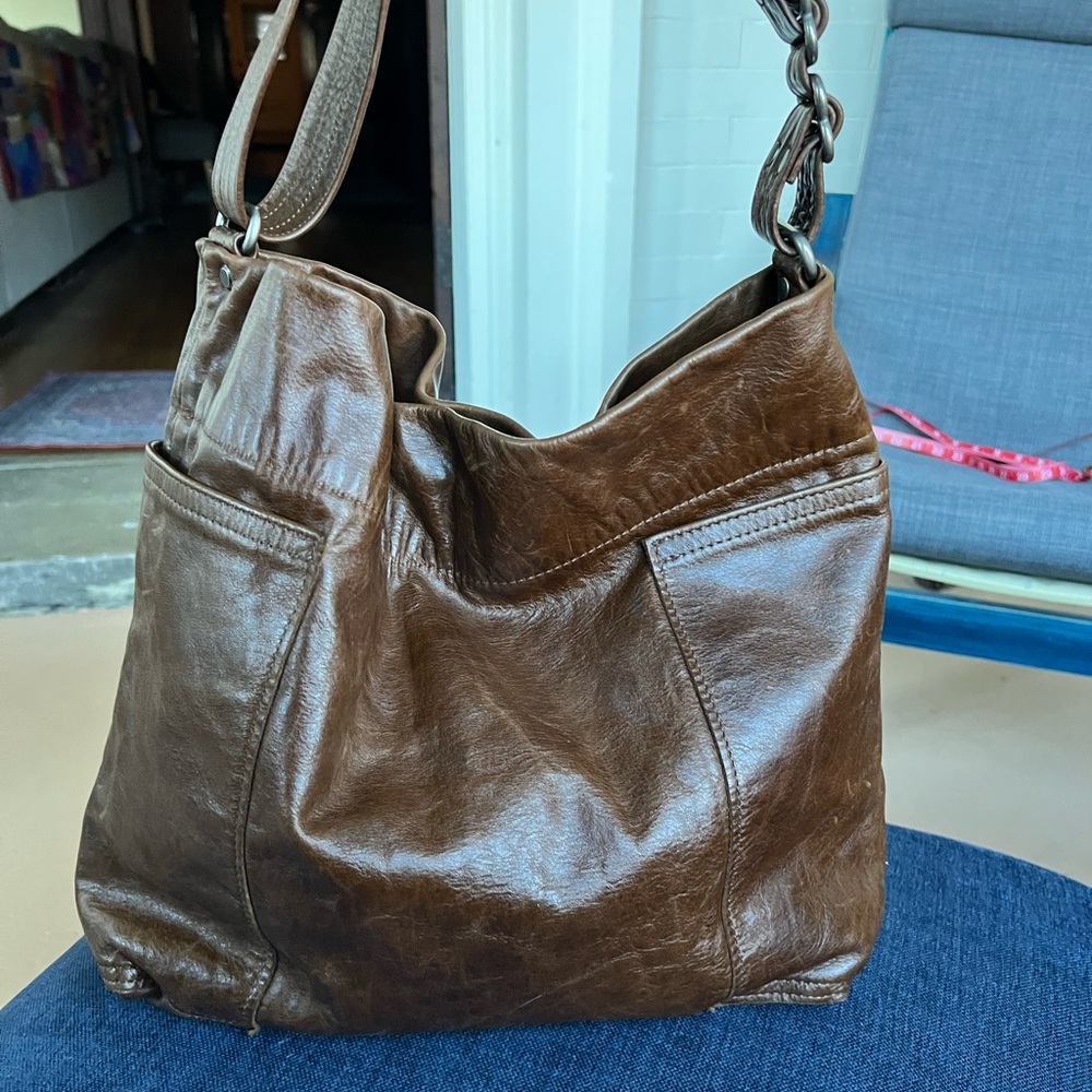 Rough& Tumble Large Lotus Style Bag